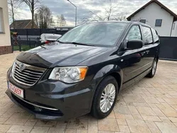 Grau Gebraucht 2013 Lancia Voyager Van / Kleinbus | 8.990 € (Fairer Preis)