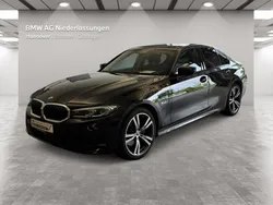 BMW 330e