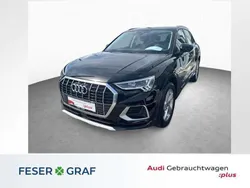 Mythosschwarz metallic Gebraucht 2024 Audi Q3 Ambiente SUV | 38.450 € (Fairer Preis)