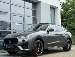 Grau Gebraucht 2021 Maserati Levante SUV | 67.900 € (Superpreis)