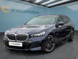 Blau Gebraucht 2024 BMW 520 Kombi | 54.899 € (Superpreis)
