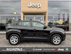 Schwarz Gebraucht 2024 Jeep Avenger Altitude SUV | 21.999 € (Fairer Preis)