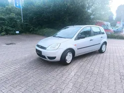Silber Gebraucht 2002 Ford Fiesta Kleinwagen | 800 € (Superpreis)