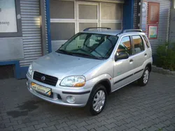 Silber Gebraucht 2002 Suzuki Ignis Kleinwagen | 5.500 €