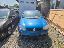 Blau Gebraucht 2008 VW Golf V Trendline Limousine | 2.500 € (Fairer Preis)