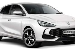 Diamond red Gebraucht 2024 MG MG3 Luxury Kleinwagen | 23.890 € (Etwas zu teuer)