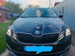 Schwarz Gebraucht 2019 Skoda Octavia Premium Edition Limousine | 13.300 € (Guter Preis)