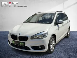 Alpinweiss iii Gebraucht 2016 BMW 218 Gran Tourer Advantage Van / Kleinbus | 15.990 € (Fairer Preis)