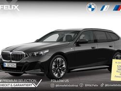 Black sapphire metallic Gebraucht 2025 BMW 520 M Sport Kombi | 54.880 € (Superpreis)