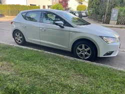 Weiß Gebraucht 2015 Seat Leon Limousine | 6.900 € (Fairer Preis)