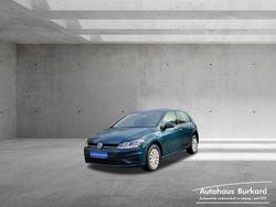 Pfauengrün metallic Gebraucht 2017 VW Golf VII Trendline Limousine | 12.900 € (Guter Preis)