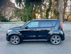 Schwarz Gebraucht 2014 Kia Soul Spirit SUV | 8.500 € (Etwas zu teuer)