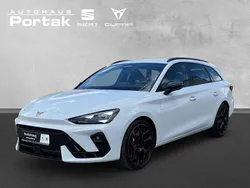 Glacial wei� metallic Neu 2025 Cupra Leon VZ Kombi | 51.544 € (Teuer)