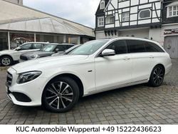 Weiß Gebraucht 2019 Mercedes E300 Avantgarde Limousine | 22.900 € (Fairer Preis)