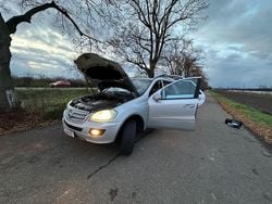 Silber Gebraucht 2006 Mercedes ML320 SUV | 5.999 € (Guter Preis)