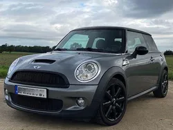 Grau Gebraucht 2009 Mini Cooper S Chili Kleinwagen | 5.980 € (Fairer Preis)