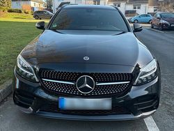 Schwarz Gebraucht 2020 Mercedes C200 AMG Kombi | 17.650 € (Fairer Preis)