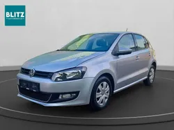 Silber Gebraucht 2010 VW Polo Trendline Limousine | 5.199 € (Fairer Preis)