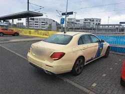 Gelb Gebraucht 2021 Mercedes E220 Limousine | 15.400 € (Fairer Preis)