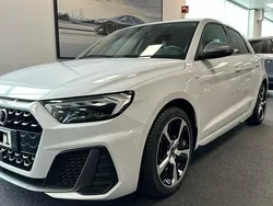Weiß Gebraucht 2023 Audi A1 S-Line Kleinwagen | 27.490 € (Superpreis)