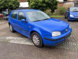 Blau Gebraucht 1998 VW Golf IV Limousine | 1.200 € (Guter Preis)
