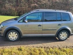 Grau Gebraucht 2008 VW Touran Cross Van / Kleinbus | 4.500 € (Guter Preis)