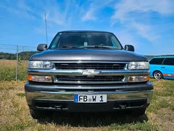 Grau Gebraucht 2001 Chevrolet Tahoe SUV | 13.300 €