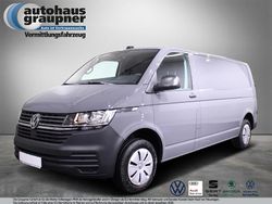 Grau / pure grey Gebraucht 2025 VW T6.1 Van | 42.444 € (Teuer)