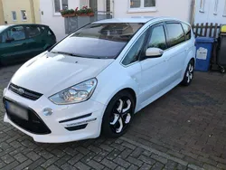 Weiß Gebraucht 2014 Ford S-MAX S Van / Kleinbus | 8.999 € (Teuer)
