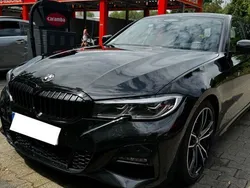 Schwarz Gebraucht 2019 BMW 330 M Sport Limousine | 34.499 € (Etwas zu teuer)
