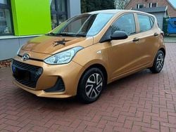 Orange Gebraucht 2017 Hyundai i10 Classic Kleinwagen | 9.200 € (Guter Preis)
