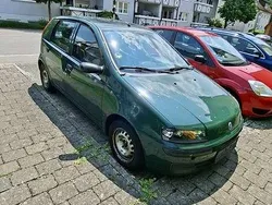 Gebraucht 2002 Fiat Punto Kleinwagen | 650 € (Fairer Preis)