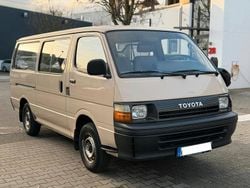 Beige Gebraucht 1991 Toyota HiAce Van / Kleinbus | 10.800 €