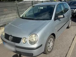 Silber Gebraucht 2004 VW Polo Kleinwagen | 700 € (Guter Preis)