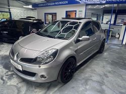 Grau Gebraucht 2006 Renault Clio R.S. R.S. Kleinwagen | 8.550 € (Fairer Preis)