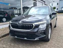 Schwarz Neu 2025 Skoda Kamiq Selection SUV | 26.900 € (Fairer Preis)