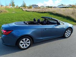 Blau Gebraucht 2013 Opel Cascada Cabrio | 6.950 € (Fairer Preis)