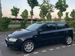 Schwarz Gebraucht 2005 Fiat Stilo Kleinwagen | 1.399 € (Fairer Preis)