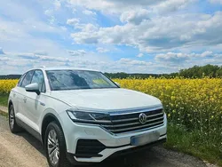 Weiß Gebraucht 2019 VW Touareg SUV | 31.900 € (Etwas zu teuer)