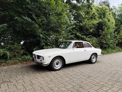 Weiß Gebraucht 1963 Alfa Romeo Giulia Sprint Sprint Coupé | 41.963 €