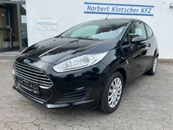 Schwarz Gebraucht 2015 Ford Fiesta Trend Kleinwagen | 5.900 € (Guter Preis)