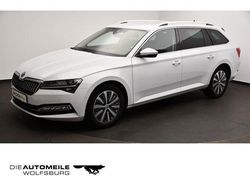 Moonweiss metallic (metallic) Gebraucht 2023 Skoda Superb Style Kombi | 27.850 € (Fairer Preis)