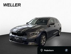 Grau Gebraucht 2021 BMW 330 Sport Line Kombi | 33.850 € (Fairer Preis)