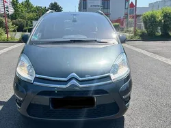 Grau Gebraucht 2012 Citroën C4 Picasso Van / Kleinbus | 3.900 € (Teuer)