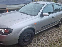 Grau Gebraucht 2003 Nissan Almera Acenta Limousine | 600 € (Superpreis)