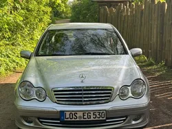 Silber Gebraucht 2005 Mercedes C180 Elegance Limousine | 5.000 € (Fairer Preis)