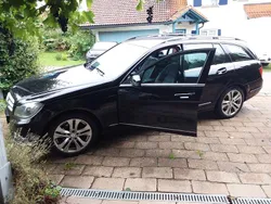 Schwarz Gebraucht 2013 Mercedes 200 Kombi | 10.500 € (Teuer)