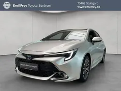 Cosmicsilber metallic Gebraucht 2023 Toyota Corolla Team | 25.450 € (Fairer Preis)
