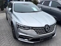 Grau Gebraucht 2020 Renault Talisman GrandTour Intens Kombi | 23.990 € (Etwas zu teuer)