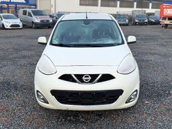 Weiß Gebraucht 2015 Nissan Micra Visia Kleinwagen | 2.650 € (Guter Preis)